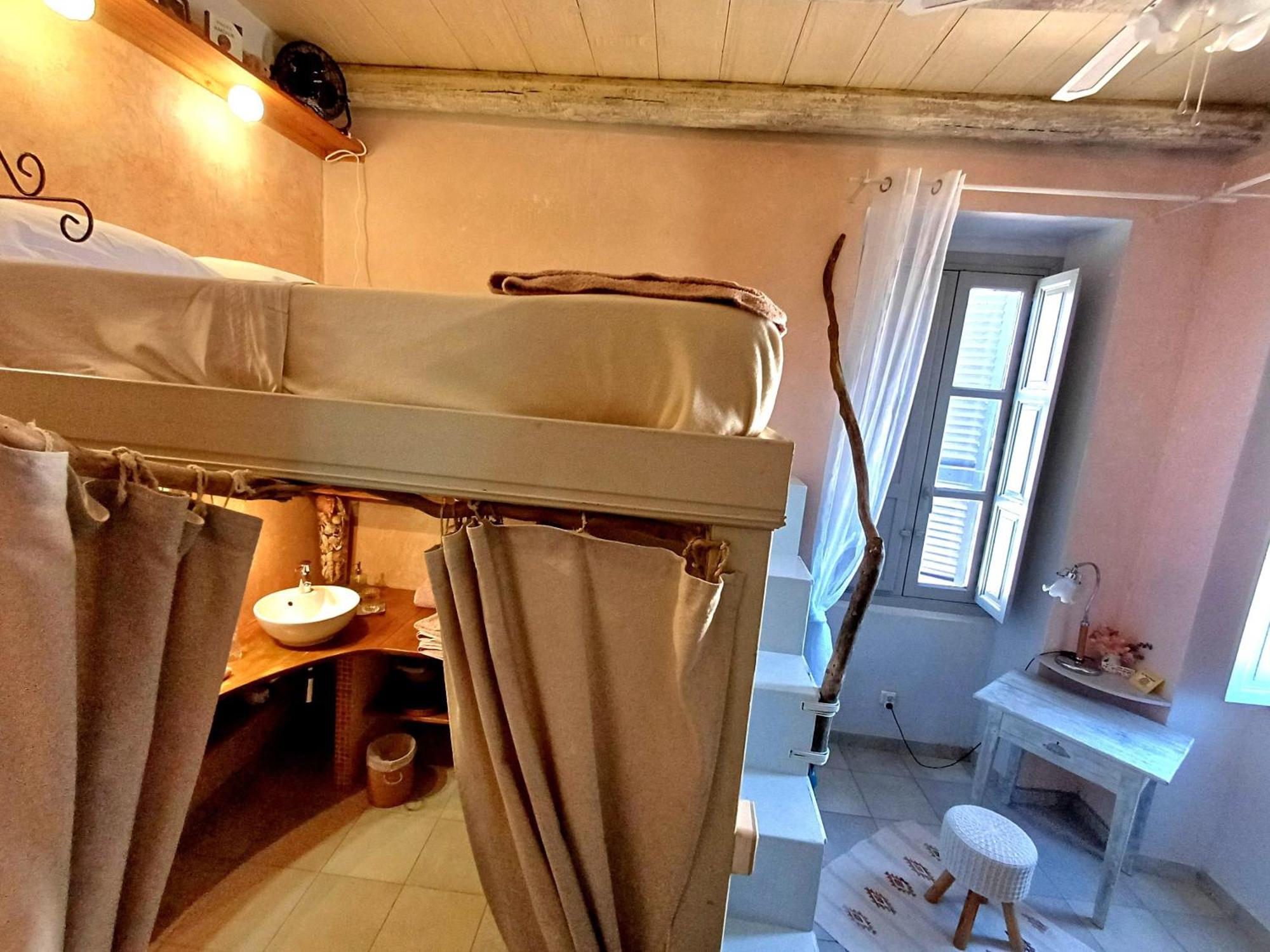 Casaluna, Chambre Climatisee Dans Maison De Village Sotta Ngoại thất bức ảnh